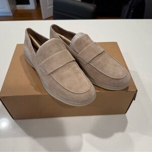 NWOT Vince Big Sur Suede Tan Loafers 7.5 Women’s